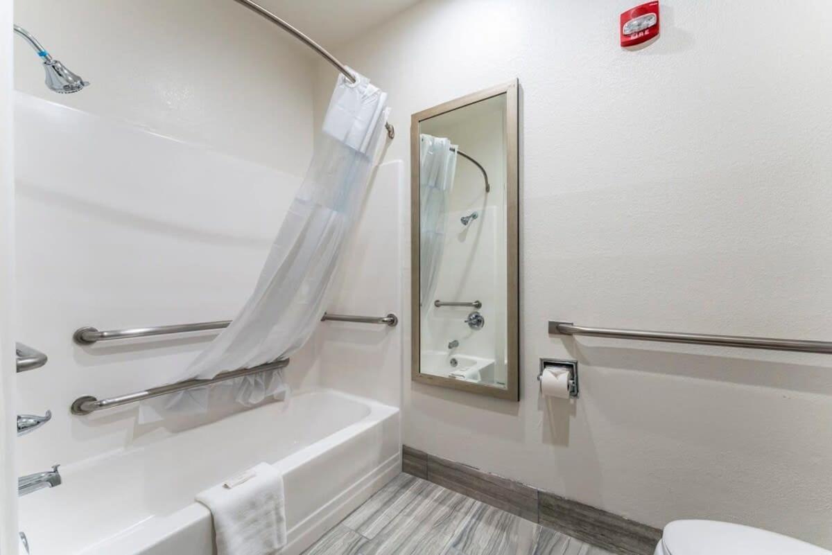 Tempe Studio Apartment Two Full Size Beds Exterior foto